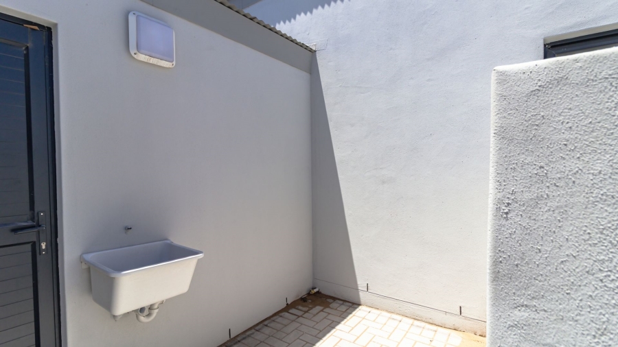 2 Bedroom Property for Sale in Laguna Western Cape